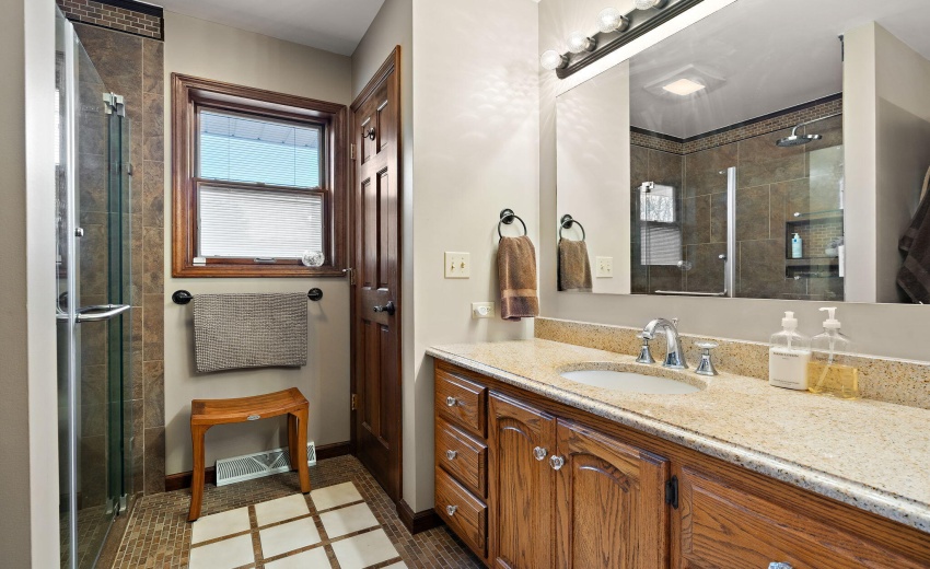 23-web-or-mls-DSC00490