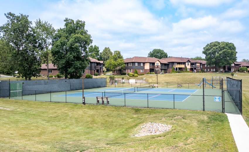 Four Seasons Pkwy-10