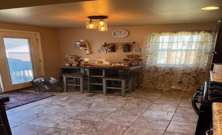 Kitchen 81 3