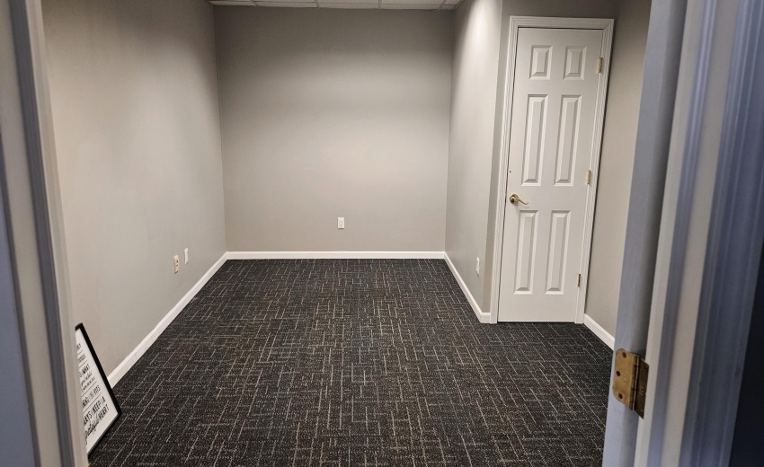 650 Lake St Lease Unit C -6
