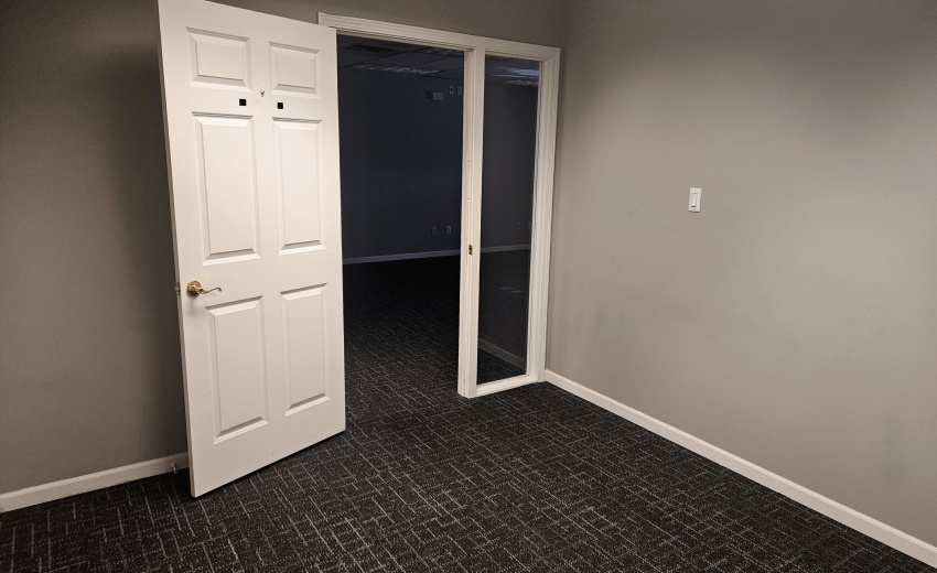 650 Lake St Lease Unit C -1