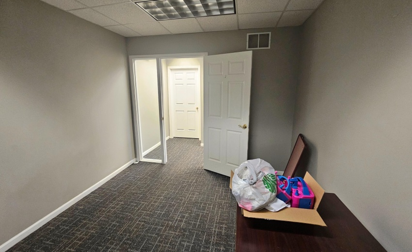 650 Lake St Lease Unit C -3