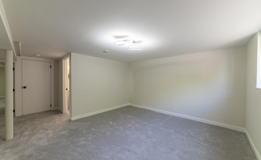 LL sitting area
