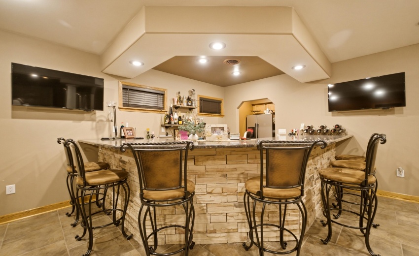 Basement Wet Bar