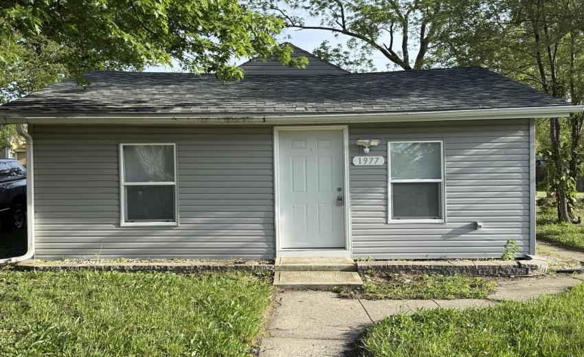 1977 Exterior