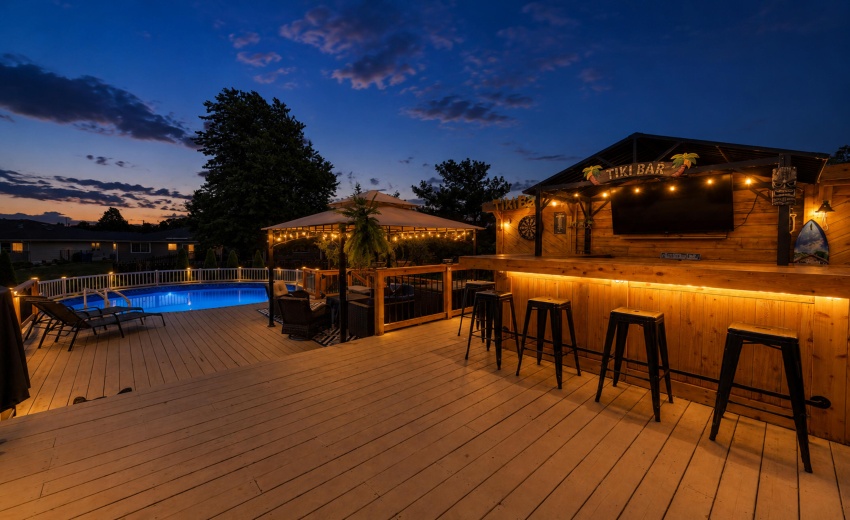 817 Robin Court-9