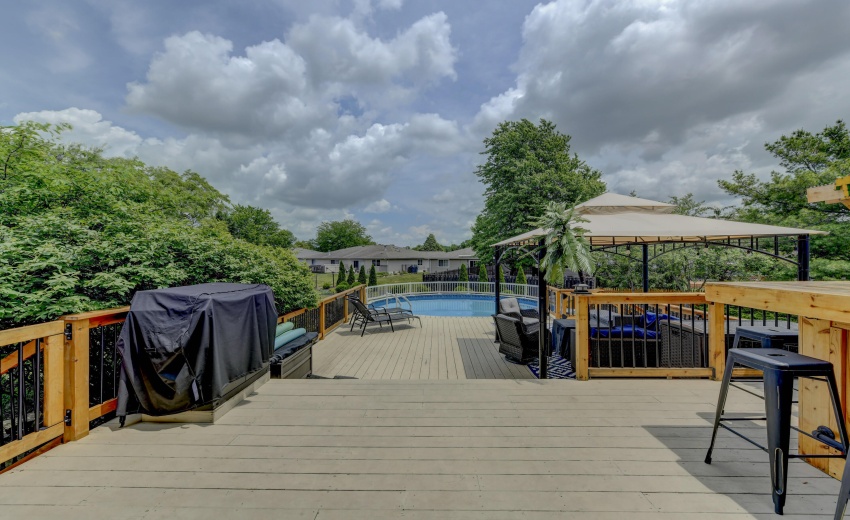 817 Robin Court-11