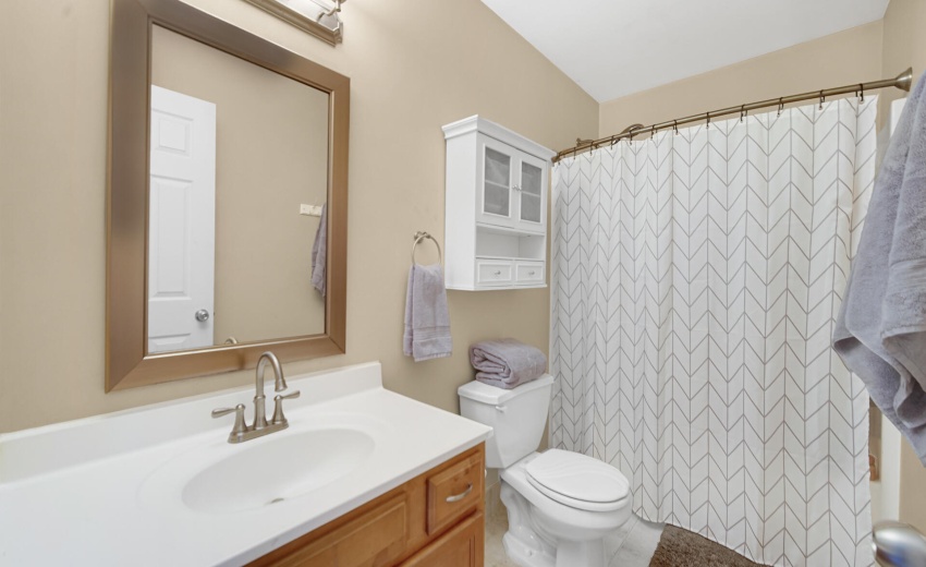 bath upper