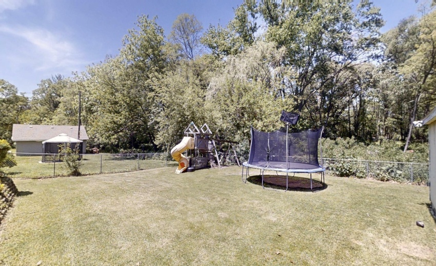 626-E-77th-06022026_183209