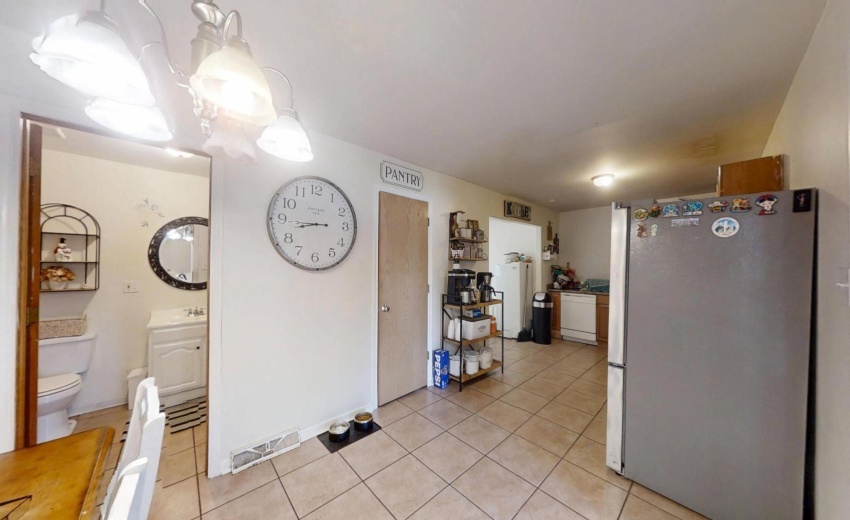 626-E-77th-06022026_184124