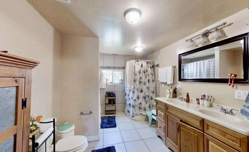 626-E-77th-06022026_184744