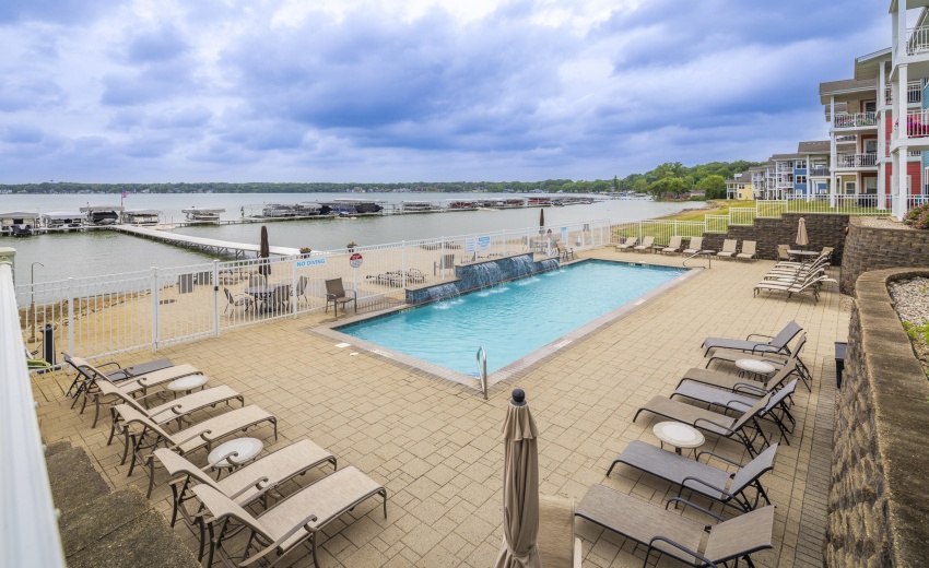 condo pool 1