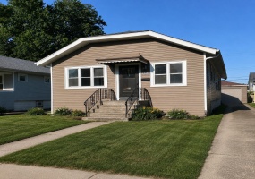 7331 Jackson Avenue, Hammond, Indiana, 2 Bedrooms Bedrooms, 7 Rooms Rooms,2 BathroomsBathrooms,Residential,For Sale,Jackson,NRA840542 7331 Jackson Avenue, Hammond, Indiana, 2 Bedrooms Bedrooms, 7 Rooms Rooms,2 BathroomsBathrooms,Residential,For Sale,Jackson,NRA840542