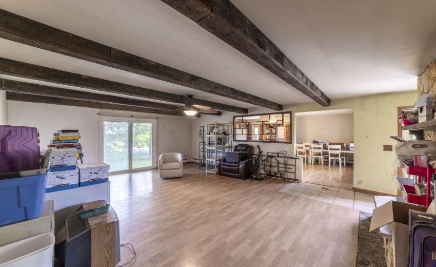 DLiving129th0030