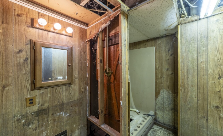 KBasement129th0058