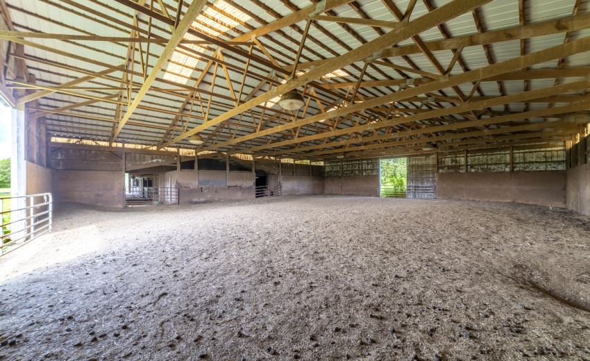 MFirstBarn129th0006