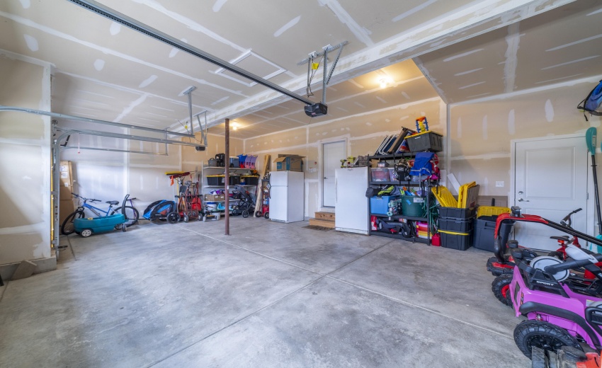 PGarage109th0041