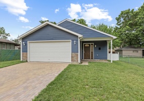 426 Liberty Street, Hobart, Indiana, 2 Bedrooms Bedrooms, 5 Rooms Rooms,2 BathroomsBathrooms,Residential,For Sale,Liberty,NRA840643