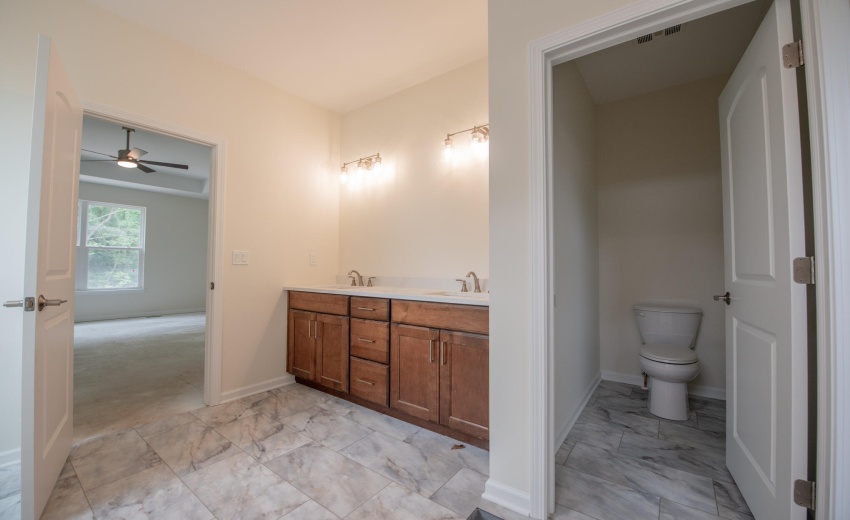 Valparaiso Home For Sale-5