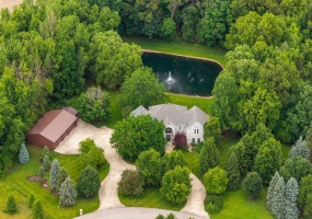 2481 Oak Tree Circle, Winamac, Indiana, 5 Bedrooms Bedrooms, 12 Rooms Rooms,5 BathroomsBathrooms,Residential,For Sale,Oak Tree,NRA840707