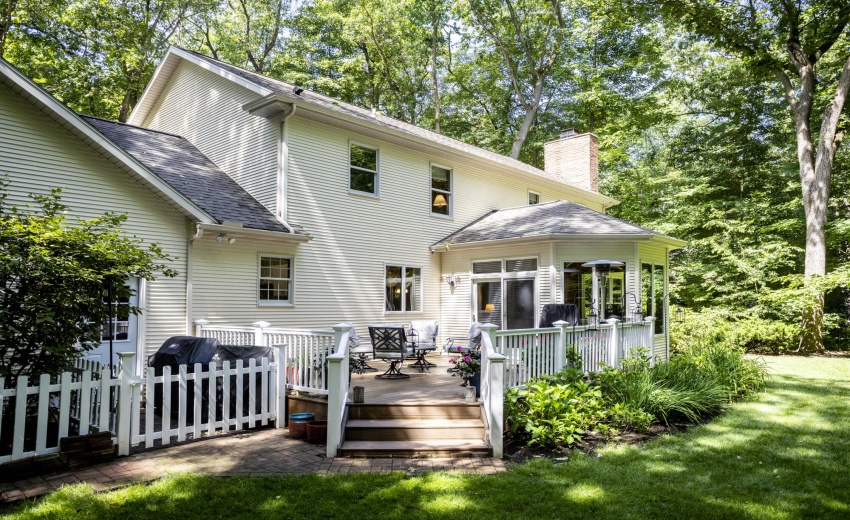 53254 Monticola_013