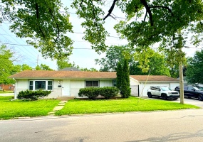 1108 Oak Street, Valparaiso, Indiana, 3 Bedrooms Bedrooms, 7 Rooms Rooms,2 BathroomsBathrooms,Residential,For Sale,Oak,NRA840726 1108 Oak Street, Valparaiso, Indiana, 3 Bedrooms Bedrooms, 7 Rooms Rooms,2 BathroomsBathrooms,Residential,For Sale,Oak,NRA840726
