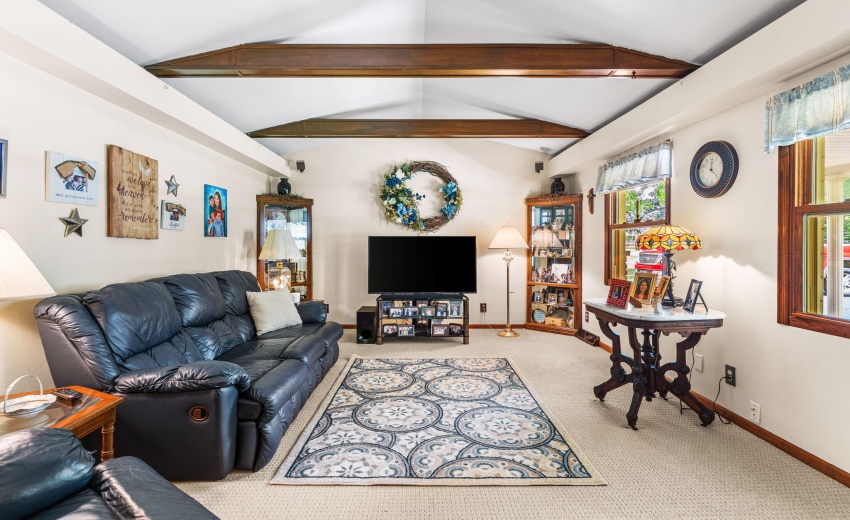 3-3 6175 S Division St North Judson IN 4