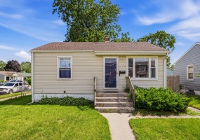 1324 175th Street, Hammond, Indiana, 3 Bedrooms Bedrooms, 6 Rooms Rooms,2 BathroomsBathrooms,Residential,For Sale,175th,NRA840745