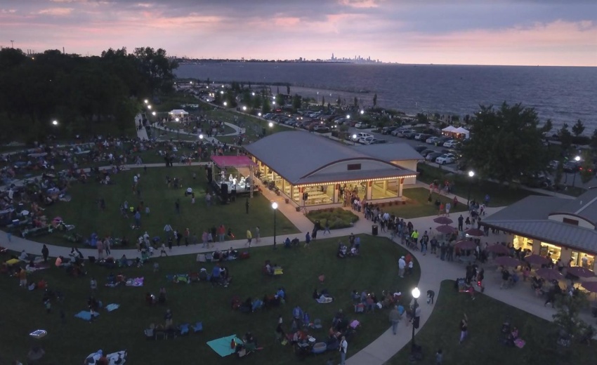 Concert in Lakefront park