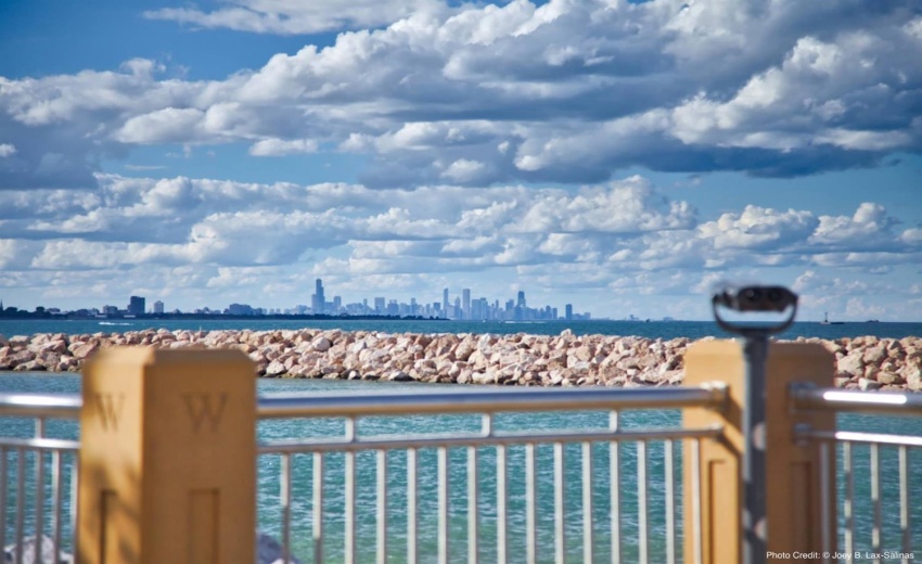 Chicago skyline view from promenade
