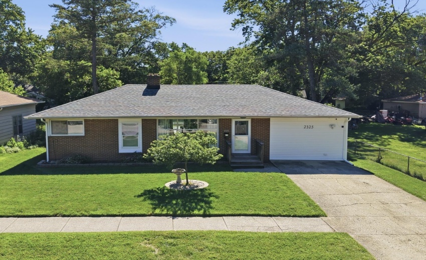 2325 Vigo St.