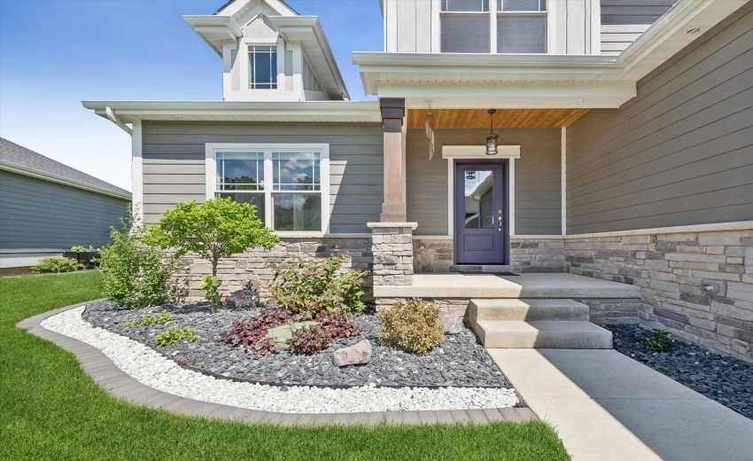 04-Front Entrance