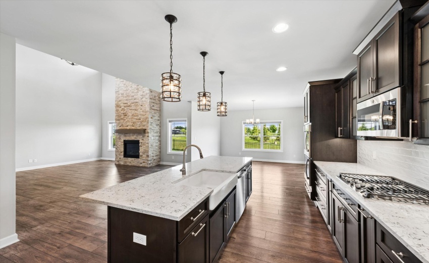 12-Kitchen