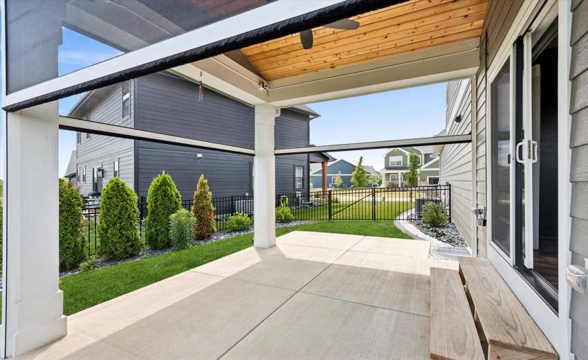 32-Covered Patio