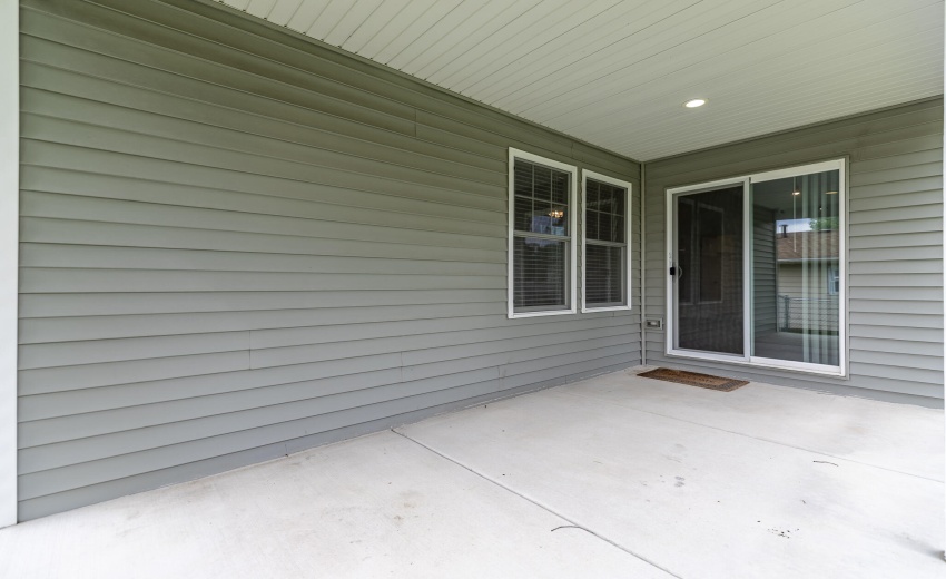 2352 Four Seasons Pkwy-11