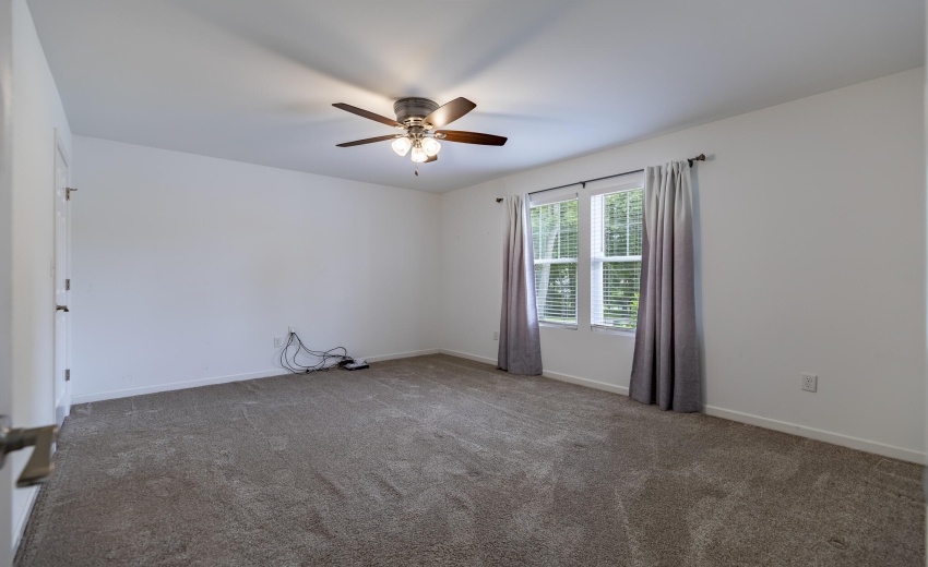 2352 Four Seasons Pkwy-21
