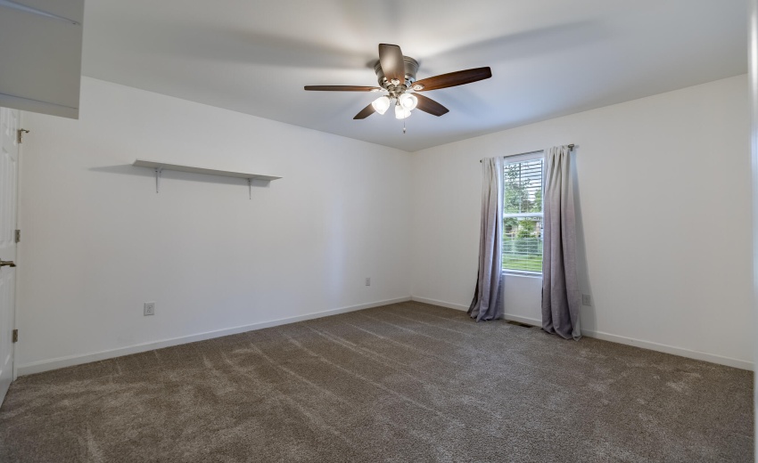 2352 Four Seasons Pkwy-24