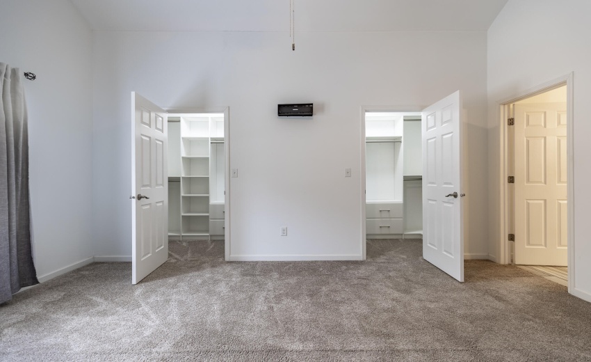 2352 Four Seasons Pkwy-28