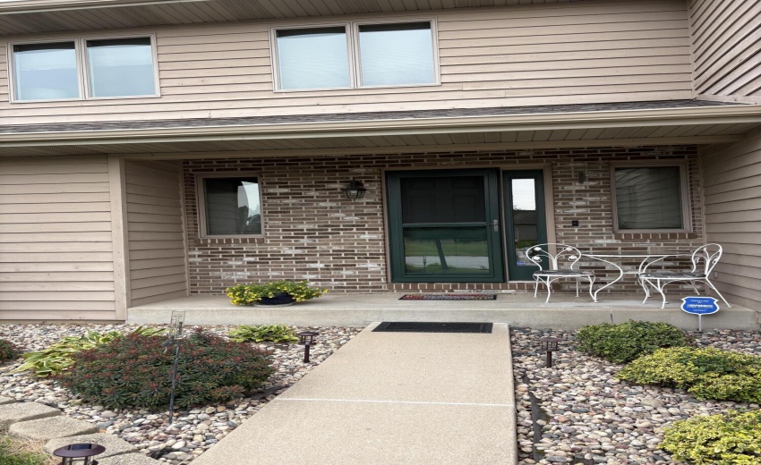 252 front porch
