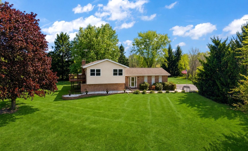 Front Home First Image