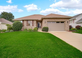 218 Summerhill Drive, Dyer, Indiana, 3 Bedrooms Bedrooms, 6 Rooms Rooms,2 BathroomsBathrooms,Residential,For Sale,Summerhill,NRA840899