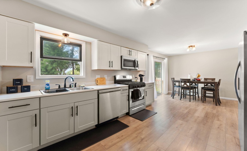 Kitchen/Dining