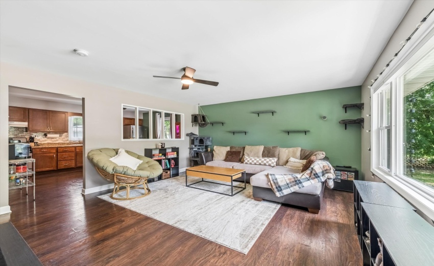 05-Living Room