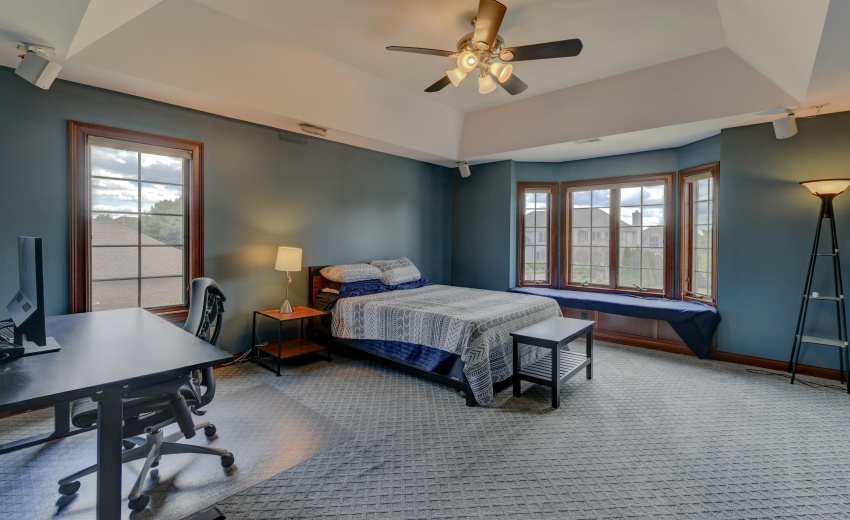 Upper Bedroom