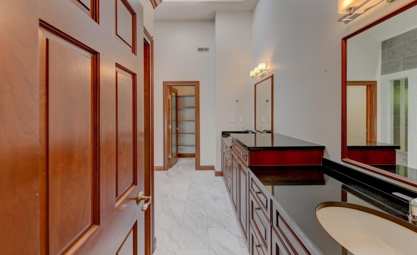 Primary Bedroom Bathroom