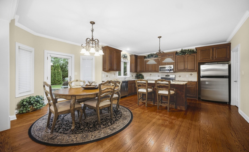 1129Kitchen1