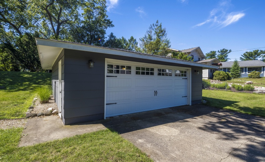 OGarageHazeltine0016