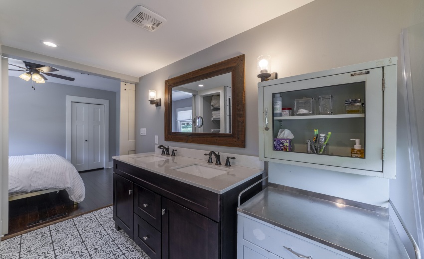 HPrimeBathHazeltine0031