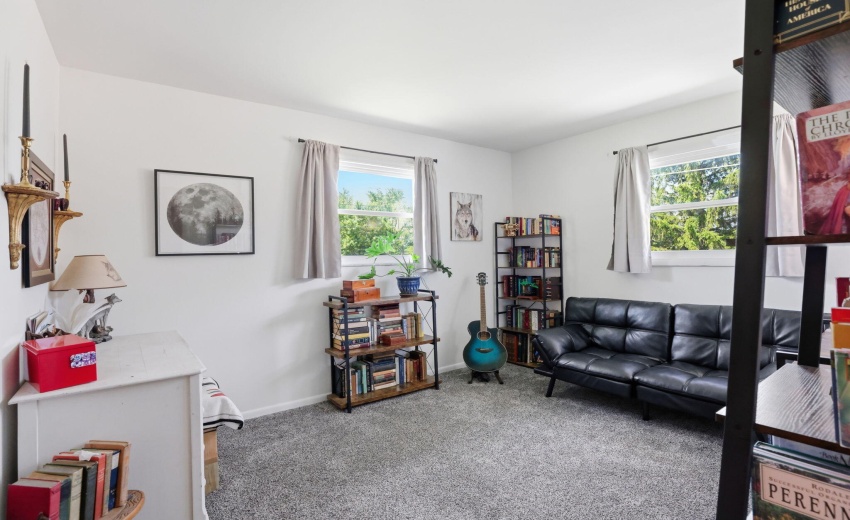 19-web-or-mls-520-e-pike-st