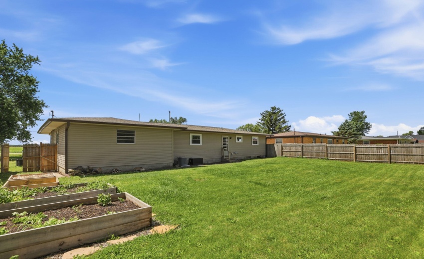 29-web-or-mls-520-e-pike-st